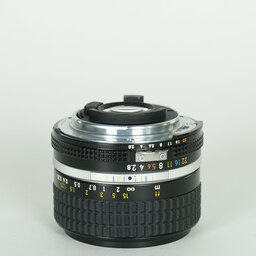 Nikon Ai Nikkor 28mm F2.8S