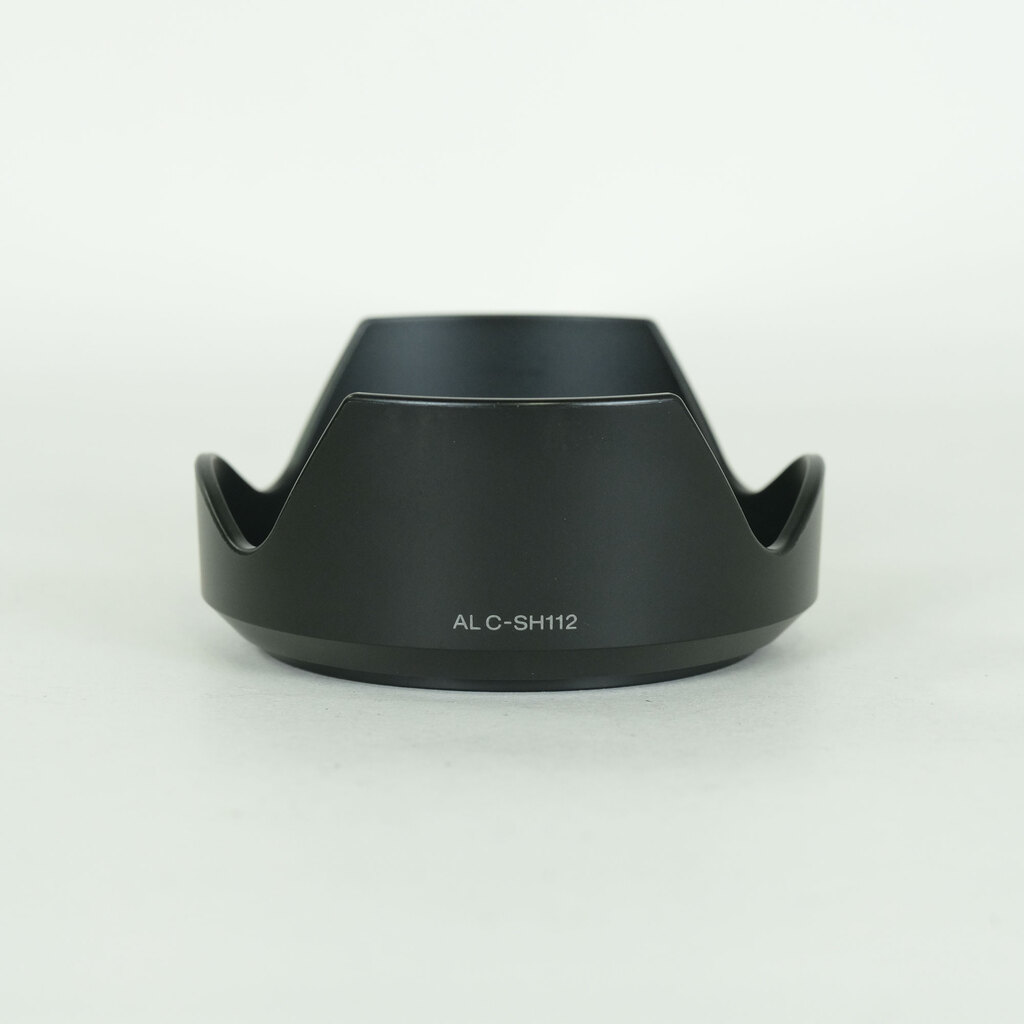 SONY E 35mm F1.8 OSS SEL35F18