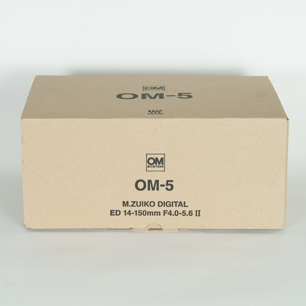 OM SYSTEM OM-5