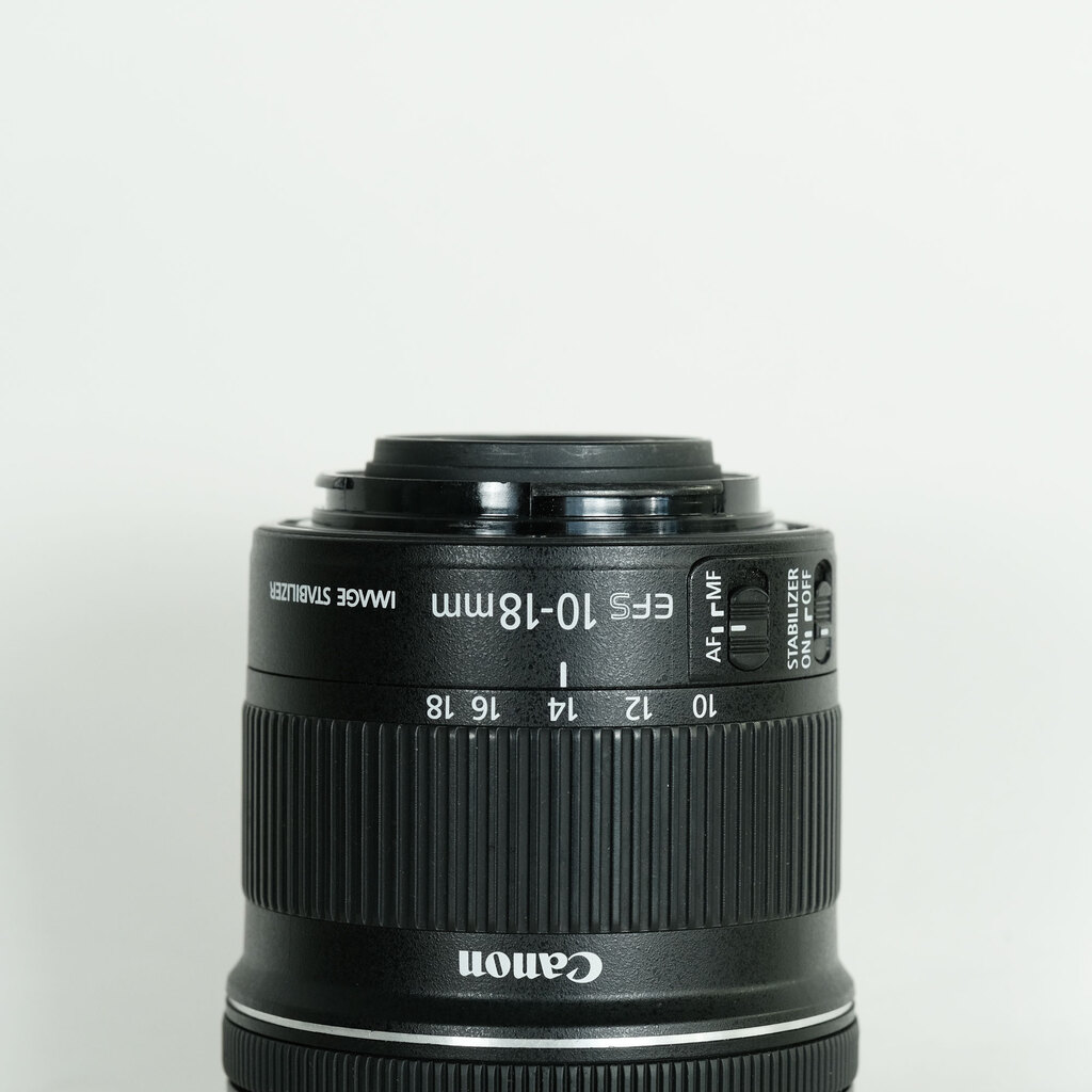 Canon EF-S10-18mm F4.5-5.6 IS STM