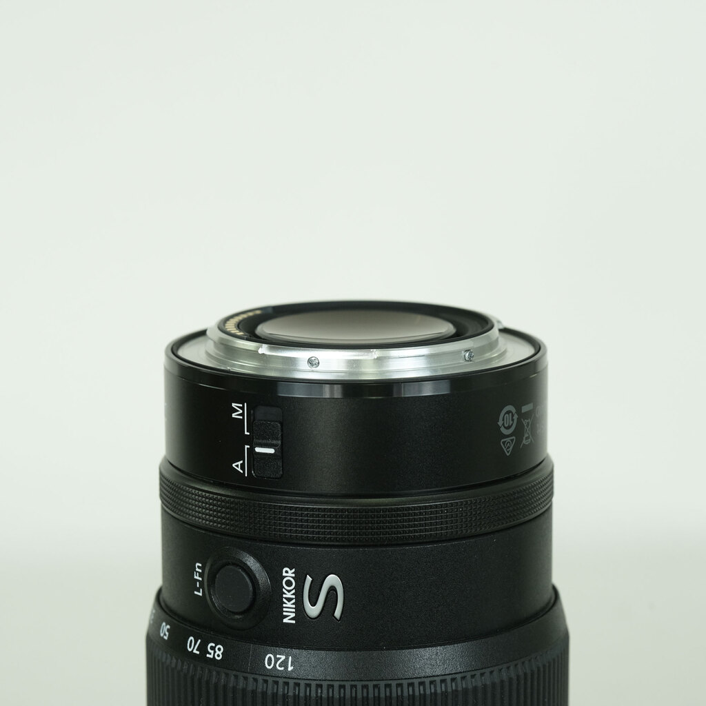 Nikon NIKKOR Z 24-120mm f/4 S Nikon NIKKOR Z 24-120mm f/4 S
