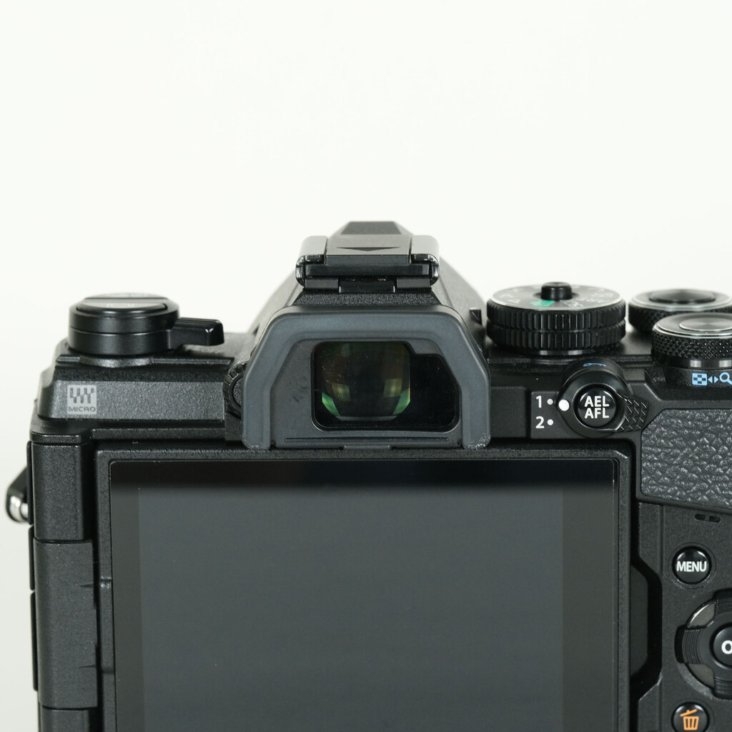 OM SYSTEM OM-5の出品 | ONE SCENE（ワンシーン）