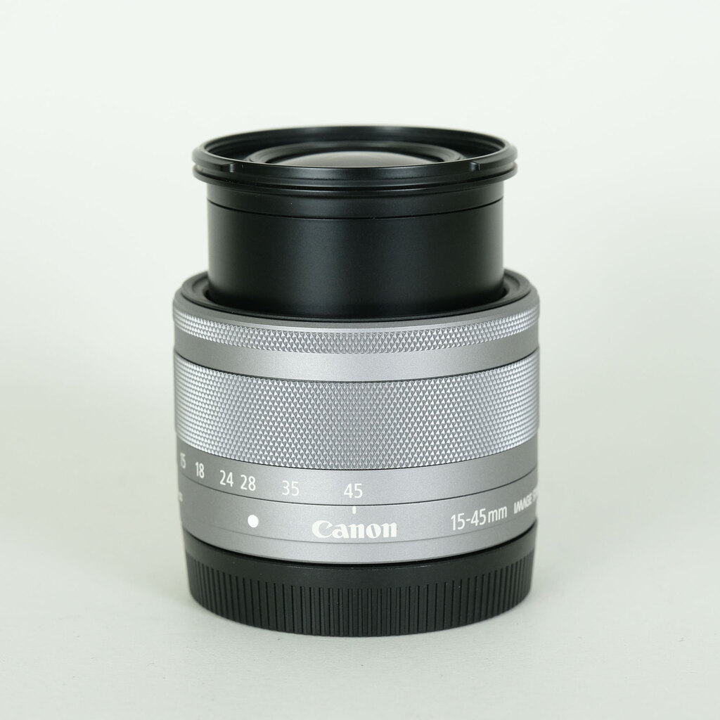 Canon EF-M15-45mm F3.5-6.3 IS STM