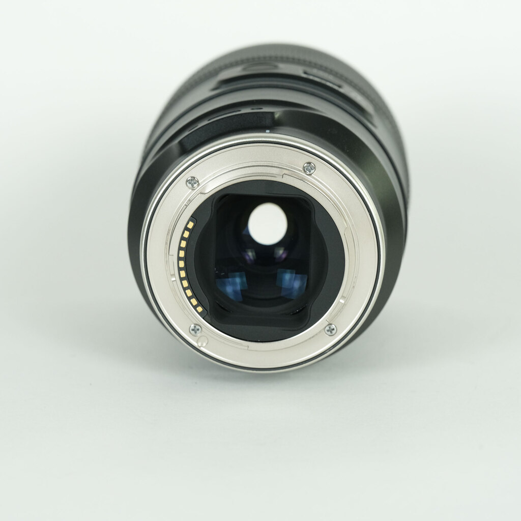 TAMRON 90mm F/2.8 Di III MACRO VXD [ソニーE用]