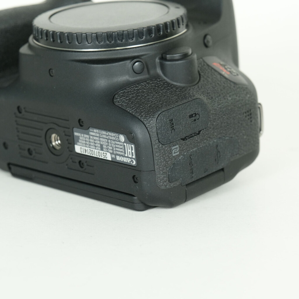 Canon EOS Kiss X9i Canon EOS Kiss X9i