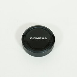OLYMPUS M.ZUIKO DIGITAL ED 8mm F1.8 Fisheye PRO