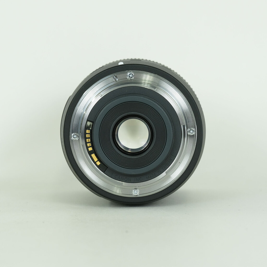 Canon EF-S18-135mm F3.5-5.6 IS USM