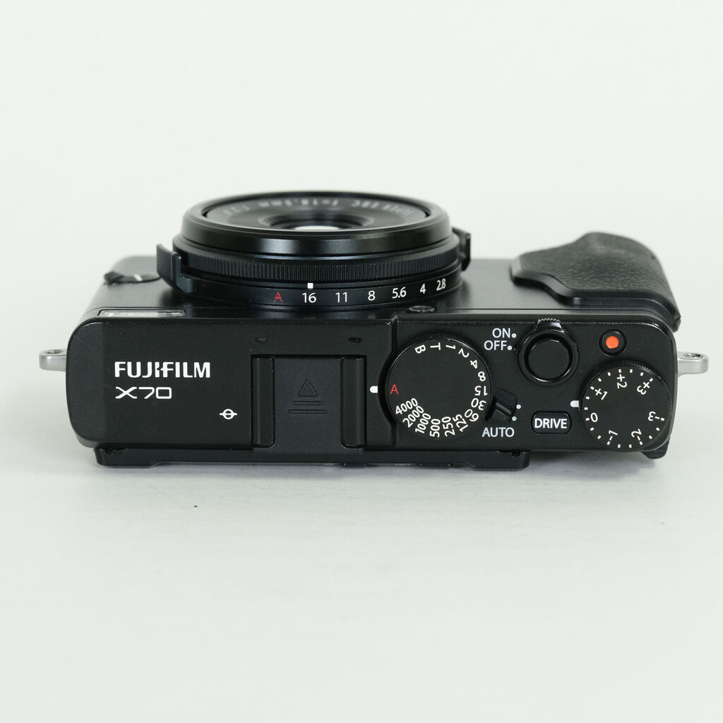 FUJIFILM X70 ブラック