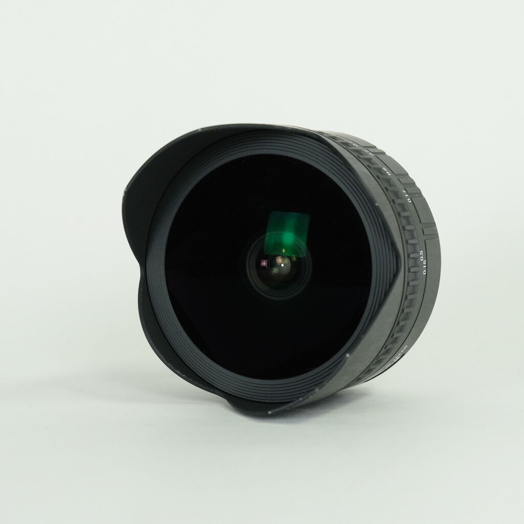 SIGMA 15mm F2.8EX DG DIAGONAL FISHEYE (ニコンF用) SIGMA 15mm F2.8EX DG DIAGONAL FISHEYE (ニコンF用)