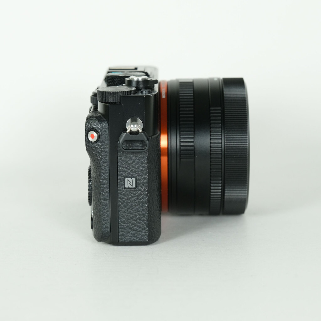 SONY Cyber-shot DSC-RX1RM2