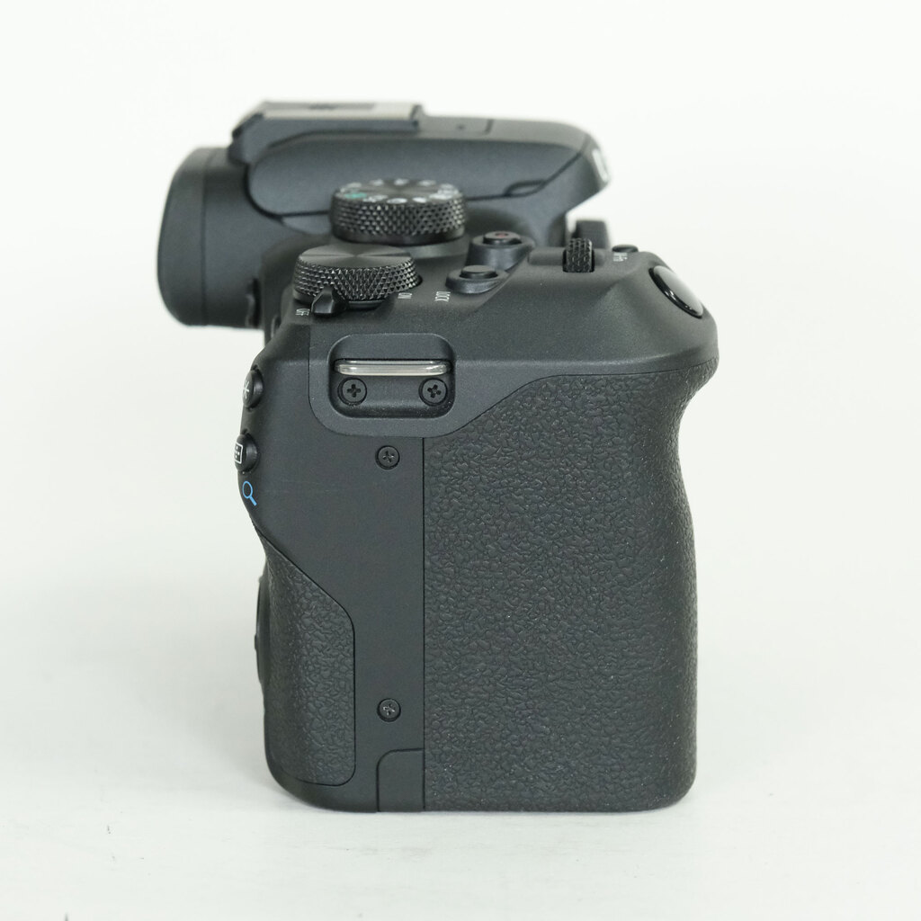 Canon EOS R10 Canon EOS R10