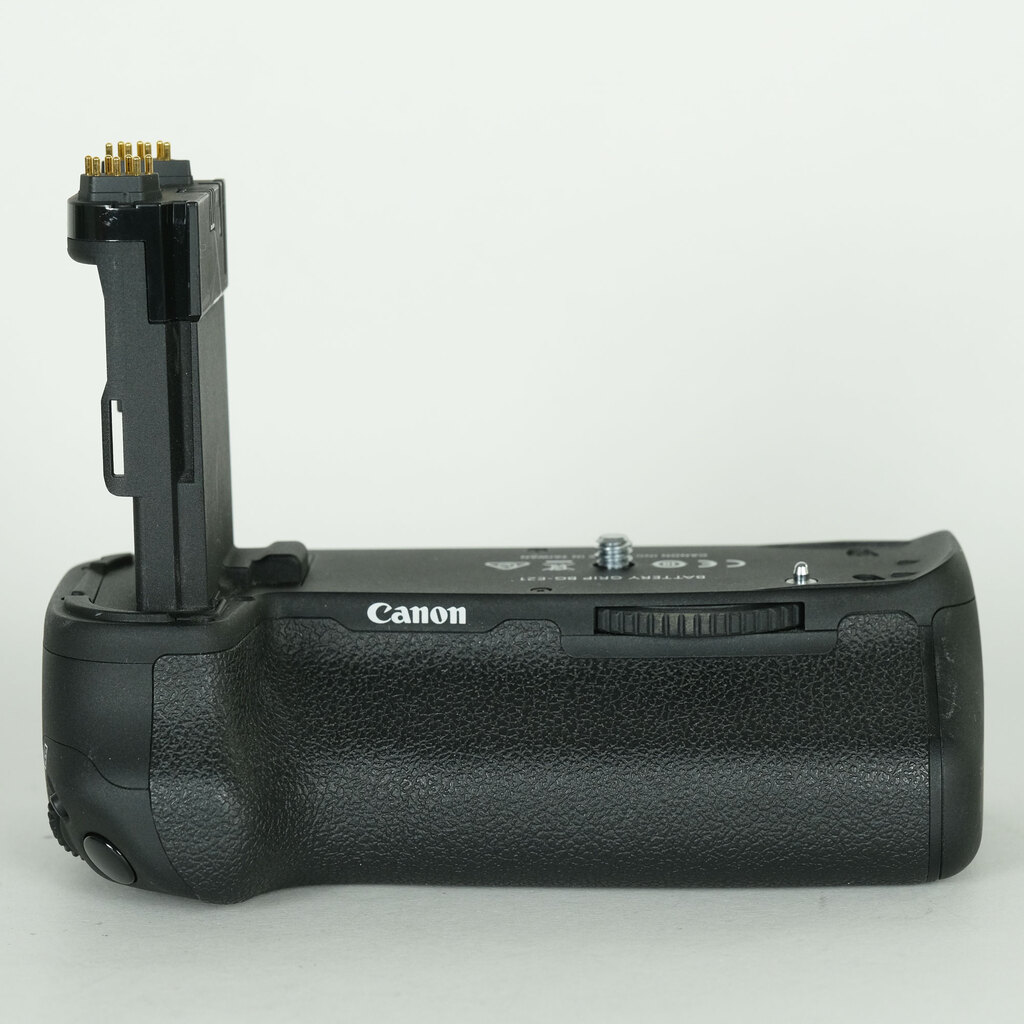 Canon EOS 6D Mark II