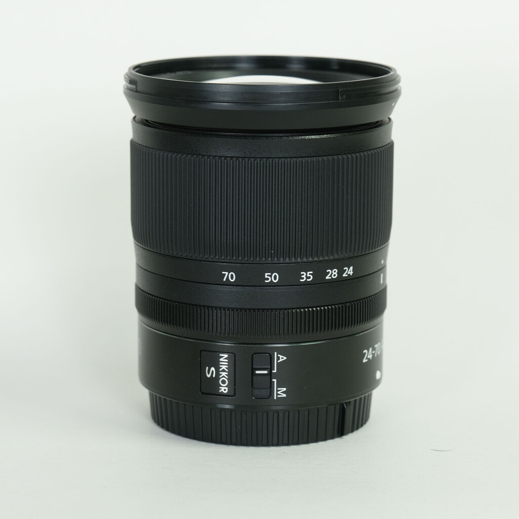 Nikon NIKKOR Z 24-70mm f/4 S Nikon NIKKOR Z 24-70mm f/4 S