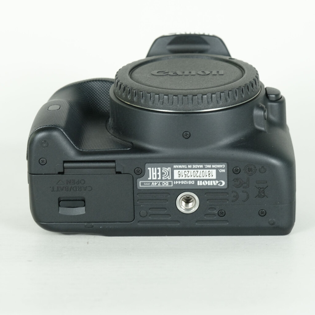 Canon EOS Kiss X7 Canon EOS Kiss X7