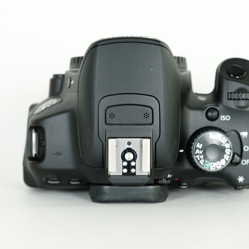 Canon EOS Kiss X6i　ボディ