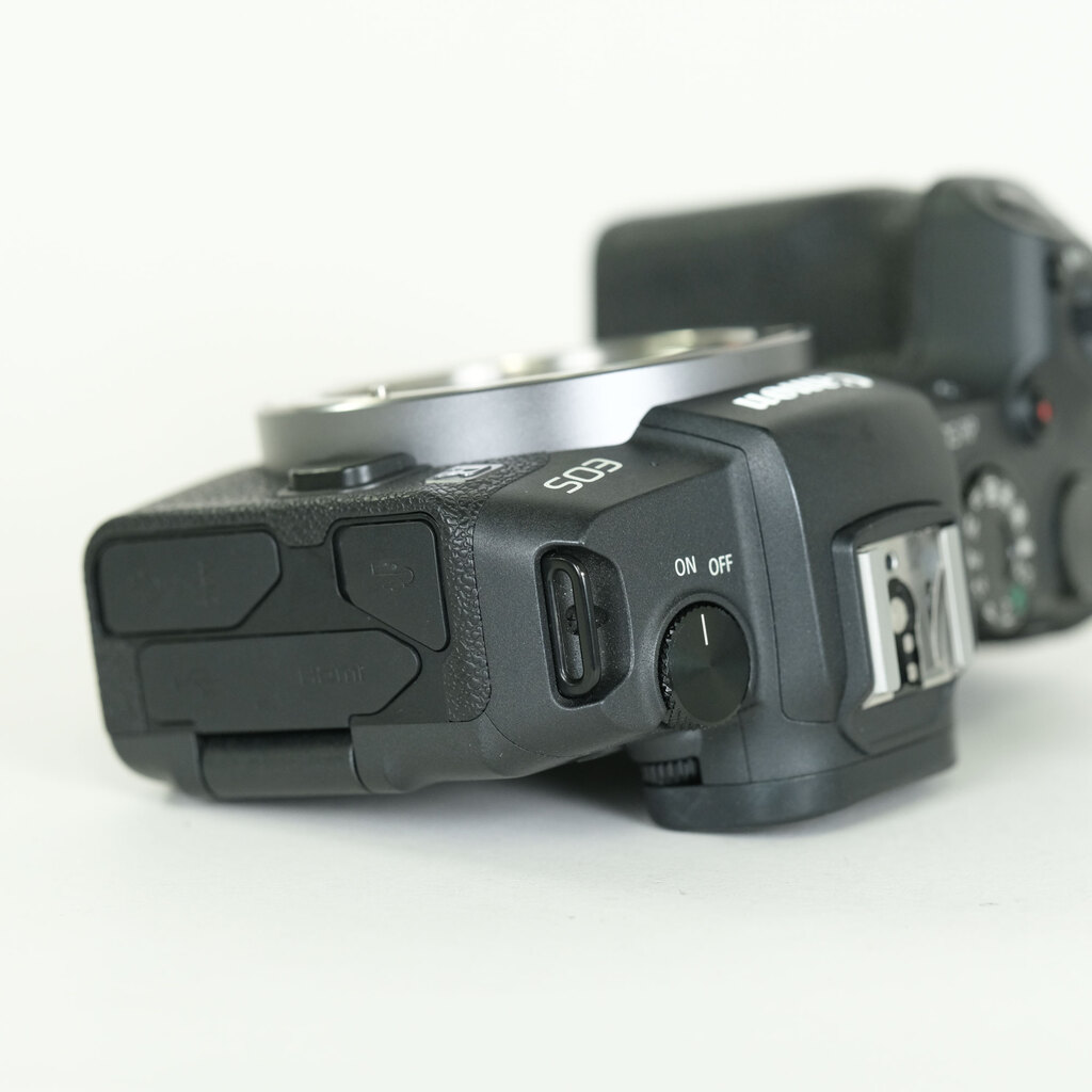 Canon EOS RP Canon EOS RP