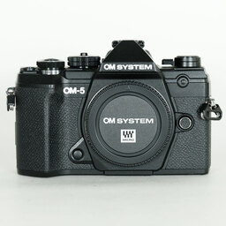 OM SYSTEM OM-5