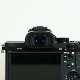 SONY α7 II（ILCE-7M2）