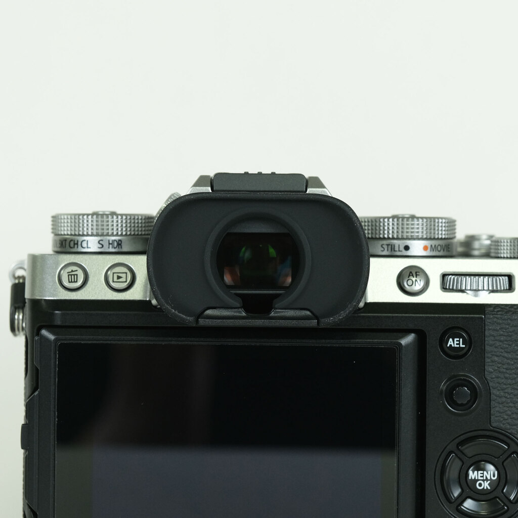 FUJIFILM X-T5