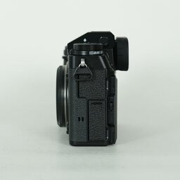 FUJIFILM X-T5