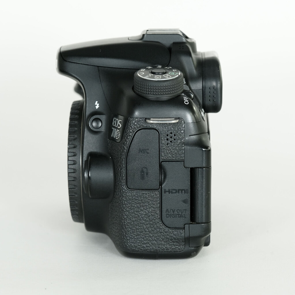 Canon EOS 70D Canon EOS 70D