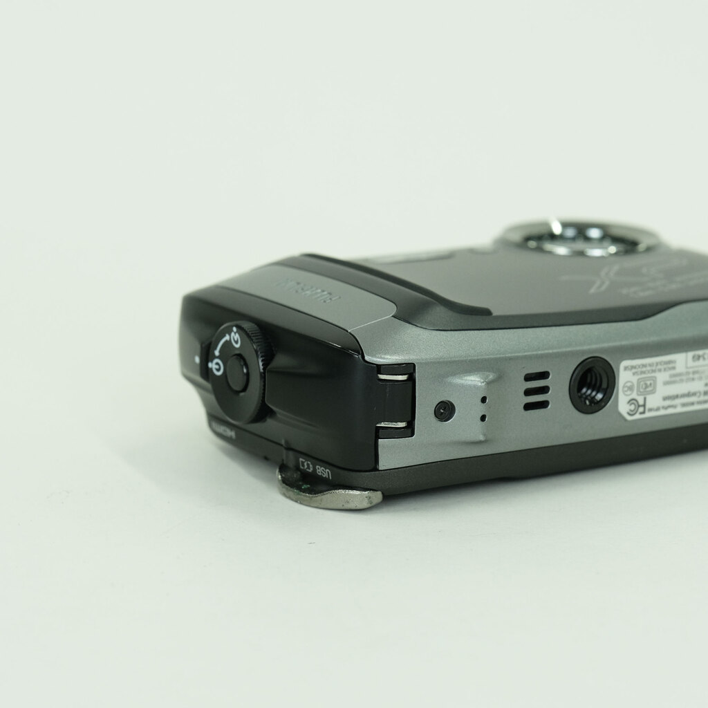 FUJIFILM FinePix XP140 ダークシルバー FUJIFILM FinePix XP140 ダークシルバー