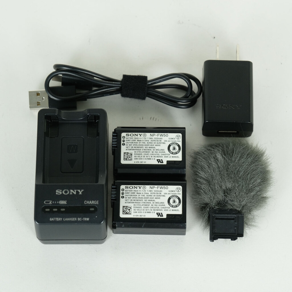SONY VLOGCAM ZV-E10 SONY VLOGCAM ZV-E10