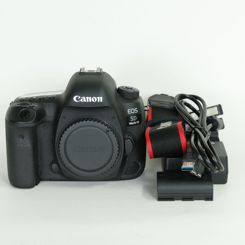 Canon EOS 5D Mark IV Canon EOS 5D Mark IV