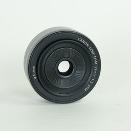 Canon EF-M22mm F2 STM Canon EF-M22mm F2 STM
