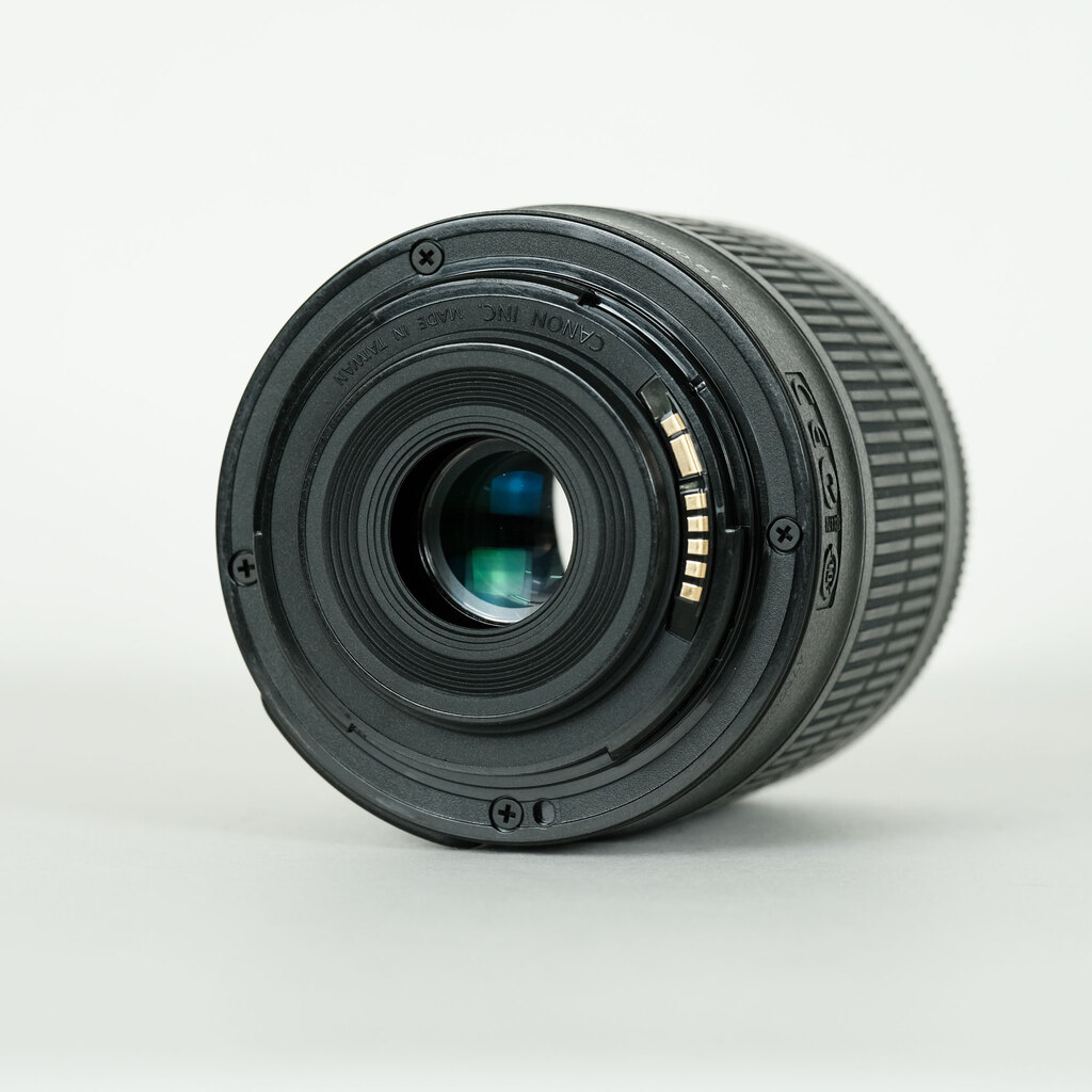 Canon EF-S18-55mm F3.5-5.6 IS STM