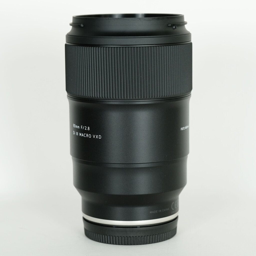 TAMRON 90mm F/2.8 Di III MACRO VXD [ソニーE用]