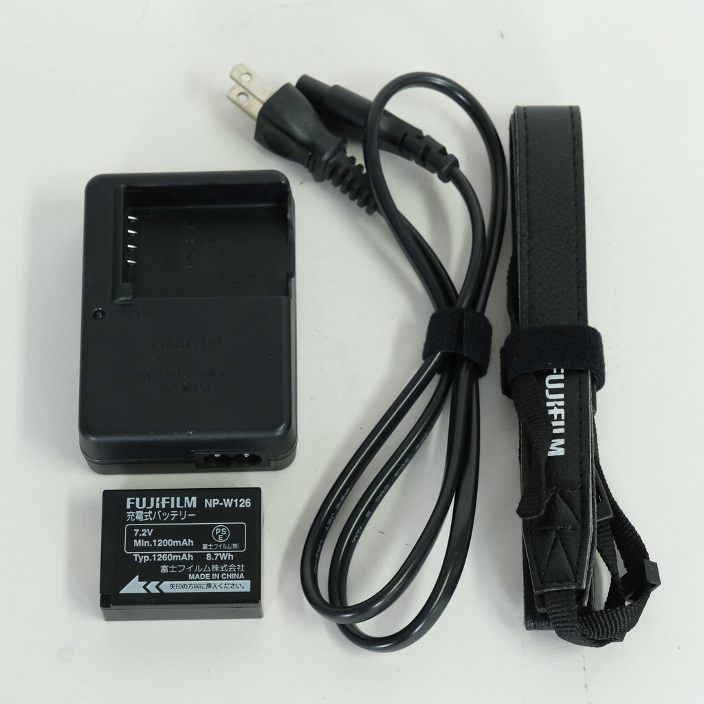 FUJIFILM X-A1 ボディ ブラウン