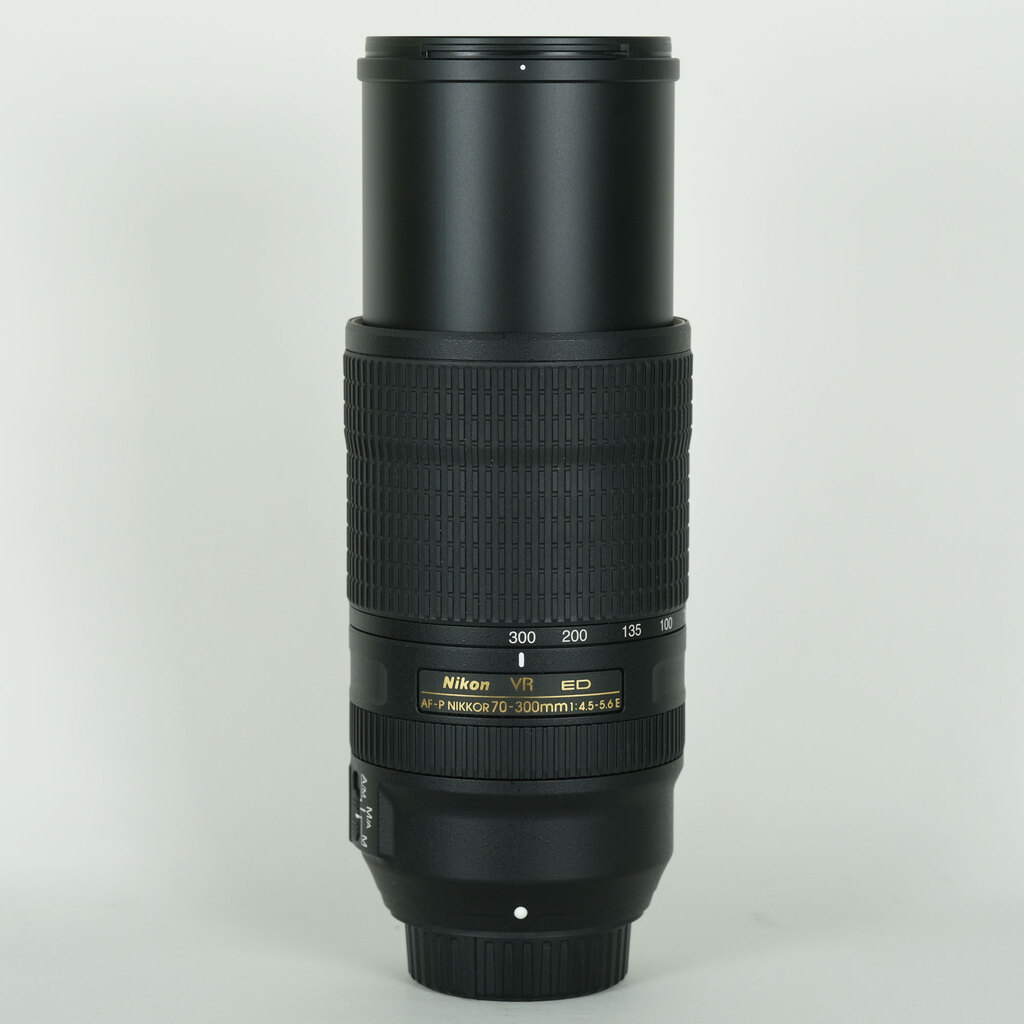 Nikon AF-P NIKKOR 70-300mm f/4.5-5.6E ED VR Nikon AF-P NIKKOR 70-300mm f/4.5-5.6E ED VR