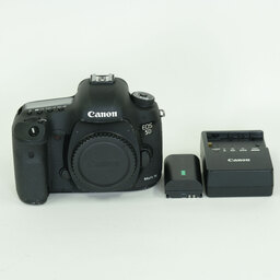 Canon EOS 5D Mark III