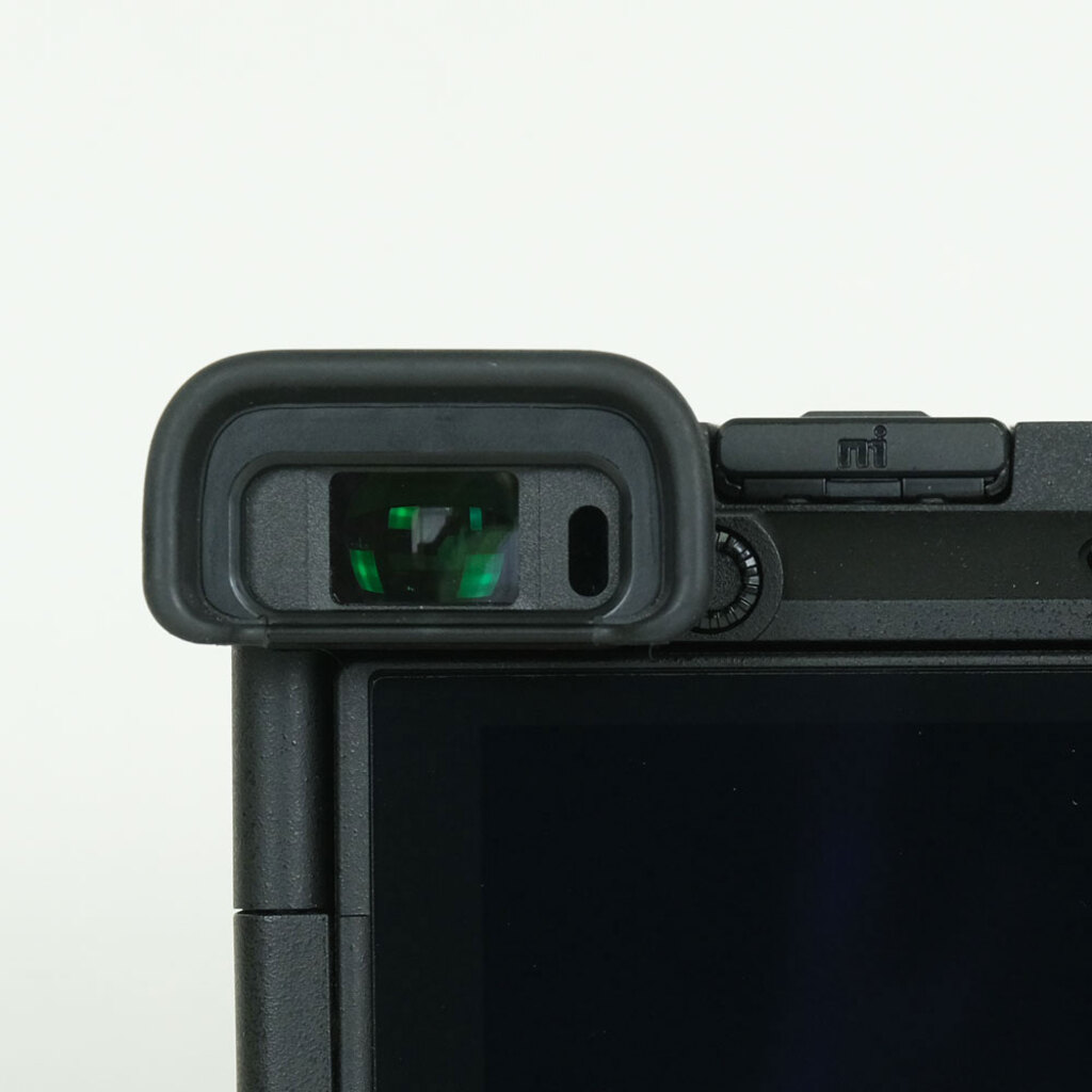 SONY α6700(ILCE-6700) SONY α6700(ILCE-6700)