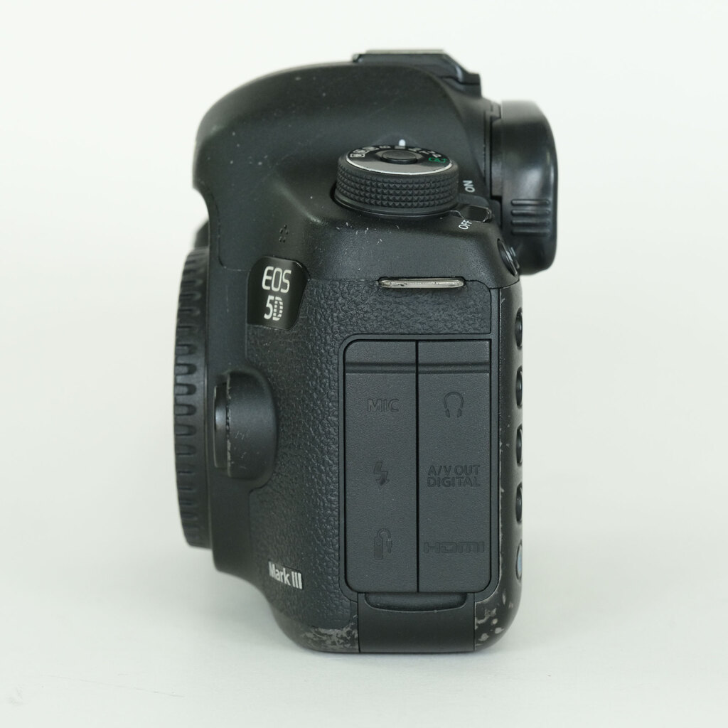 Canon EOS 5D Mark III