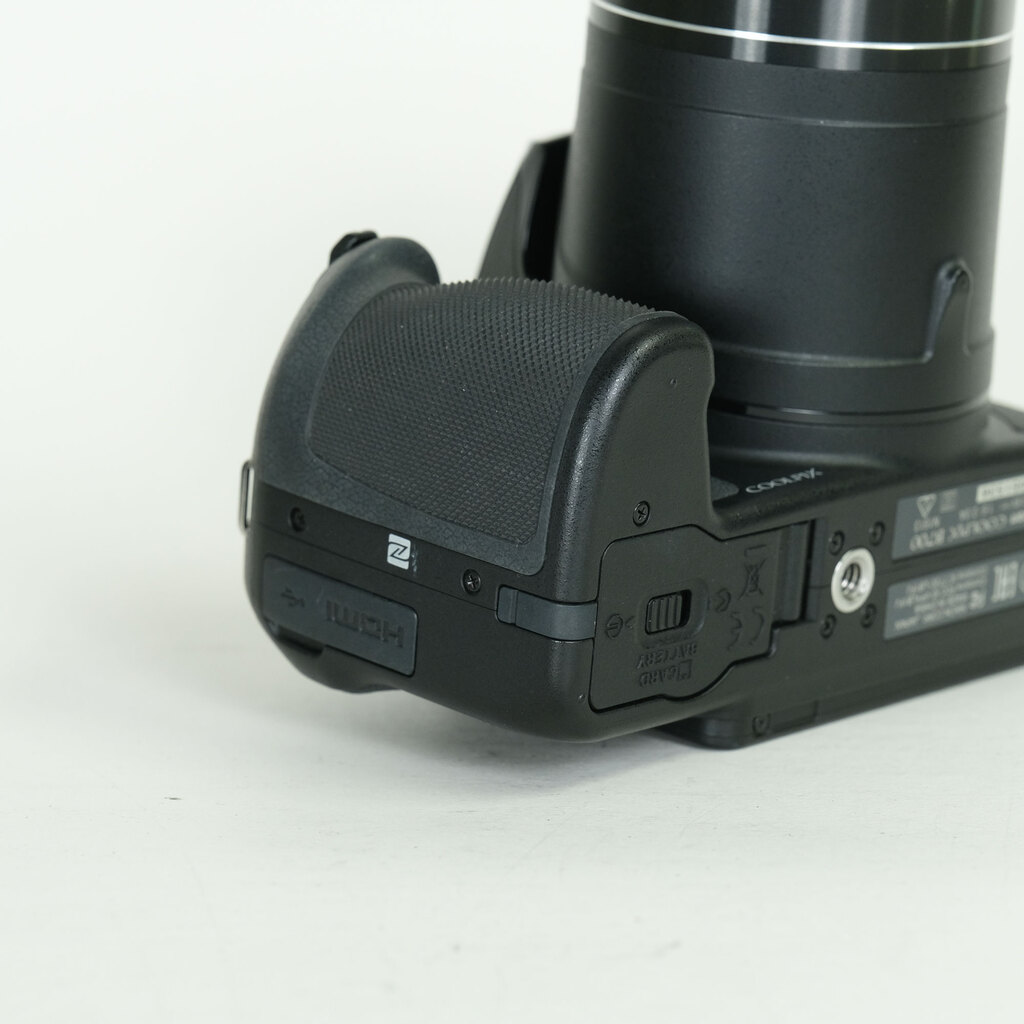 Nikon COOLPIX B700 ブラック