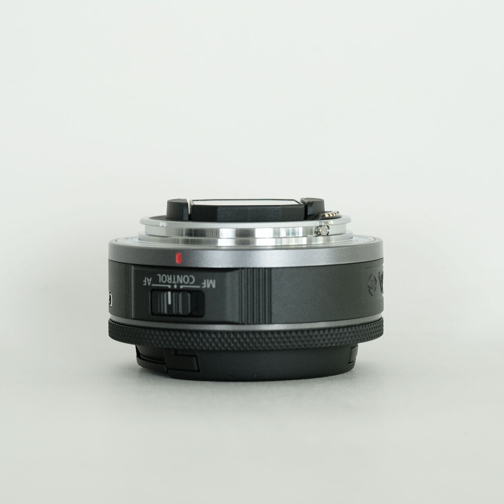 Canon RF28mm F2.8 STM