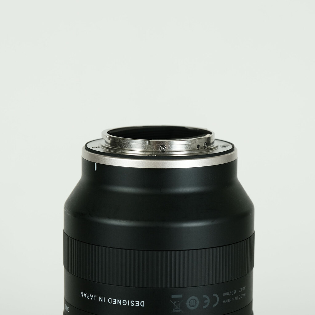 TAMRON 70-300mm F/4.5-6.3 Di III RXD (Model A047) [ソニーE用]