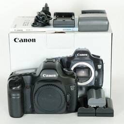 Canon EOS 5D