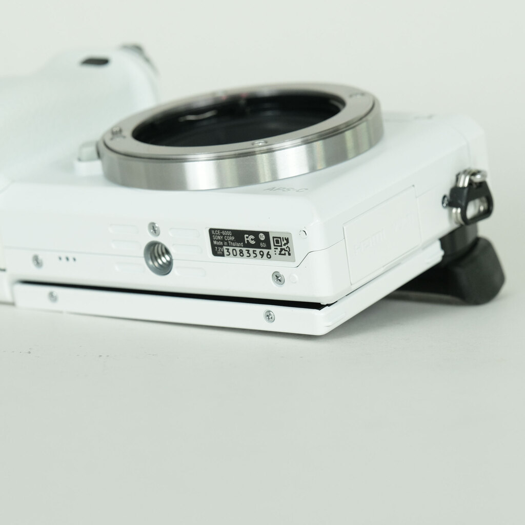 SONY α6000（ILCE-6000）