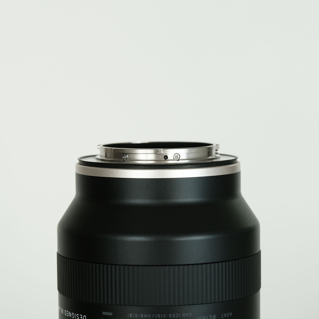 TAMRON 70-300mm F/4.5-6.3 Di III RXD (Model A047) [ソニーE用]
