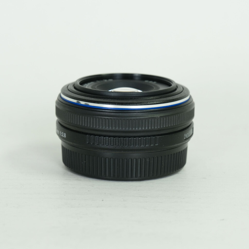 OLYMPUS ZUIKO DIGITAL 25mm F2.8