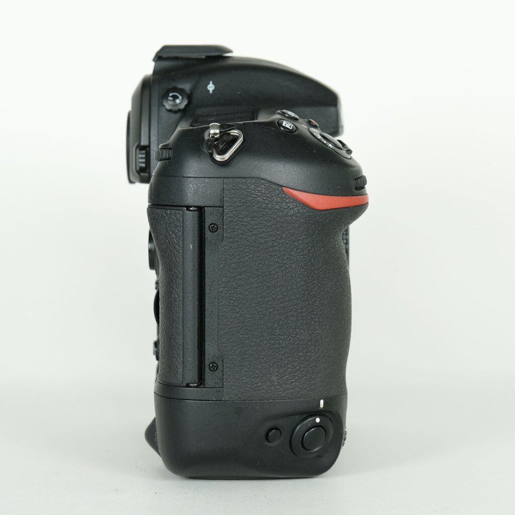 Nikon D5