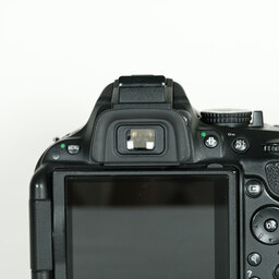 Nikon D5200 ボディ ブラック