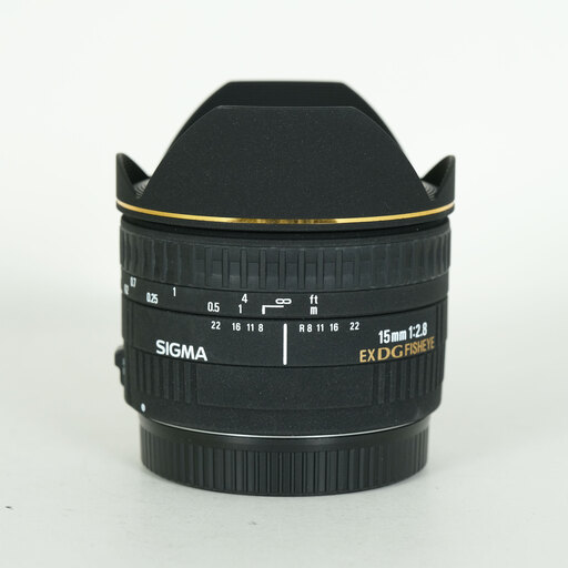 SIGMA 15mm F2.8EX DG DIAGONAL FISHEYE (キヤノンEF用) SIGMA 15mm F2.8EX DG DIAGONAL FISHEYE (キヤノンEF用)