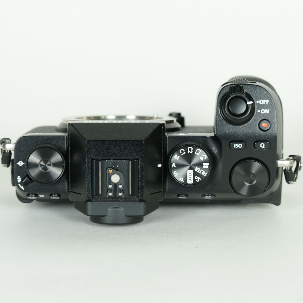 FUJIFILM X-S10 FUJIFILM X-S10