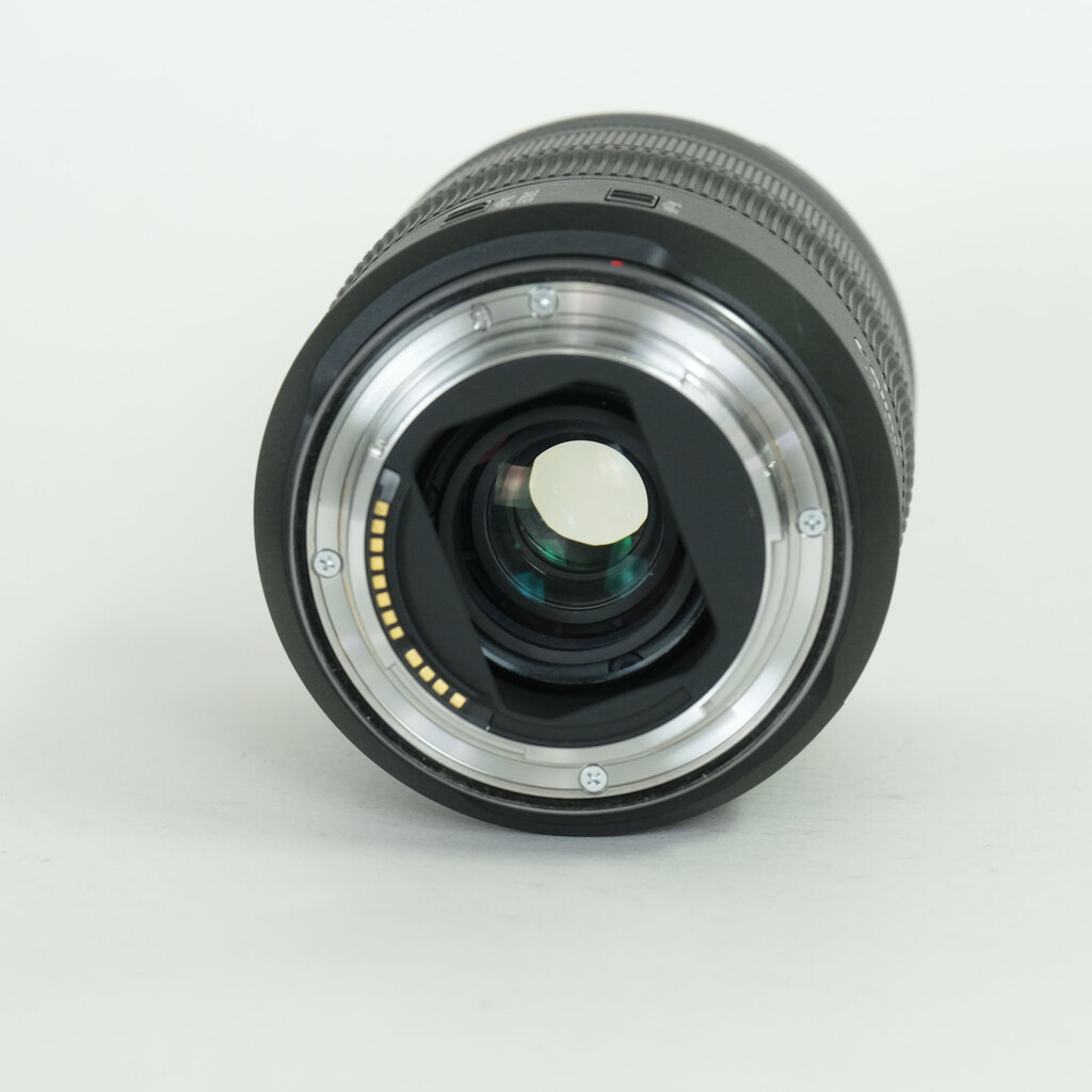 Canon RF24-105mm F4 L IS USM Canon RF24-105mm F4 L IS USM