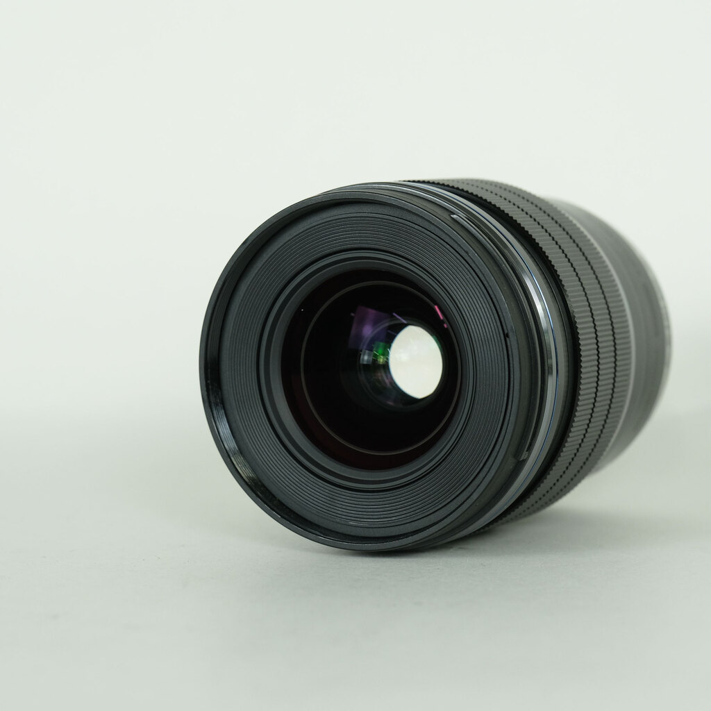 OLYMPUS M.ZUIKO DIGITAL ED 17mm F1.2 PROの出品 | ONE SCENE（ワン