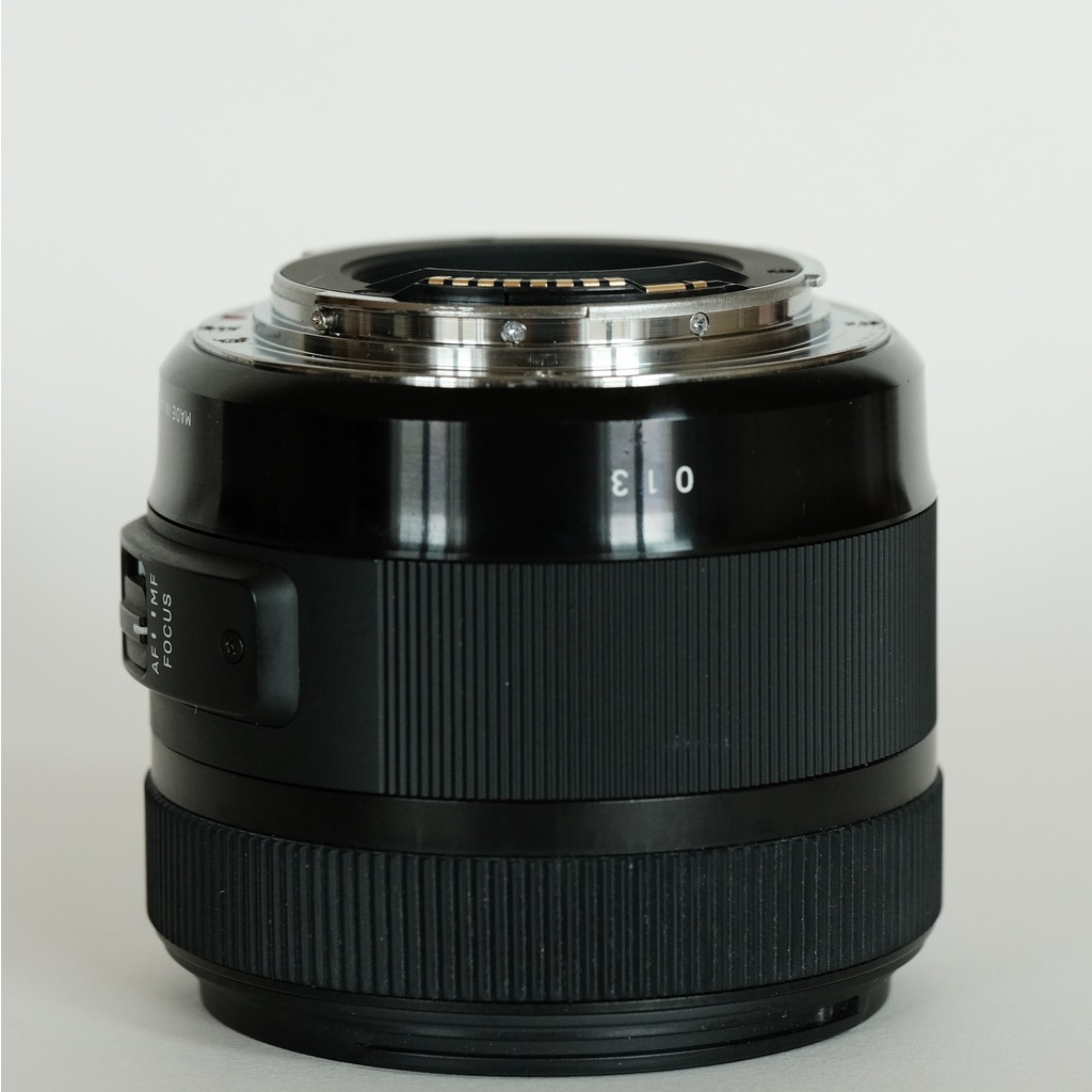 SIGMA 30mm F1.4 DC HSM | Art [キヤノン用]